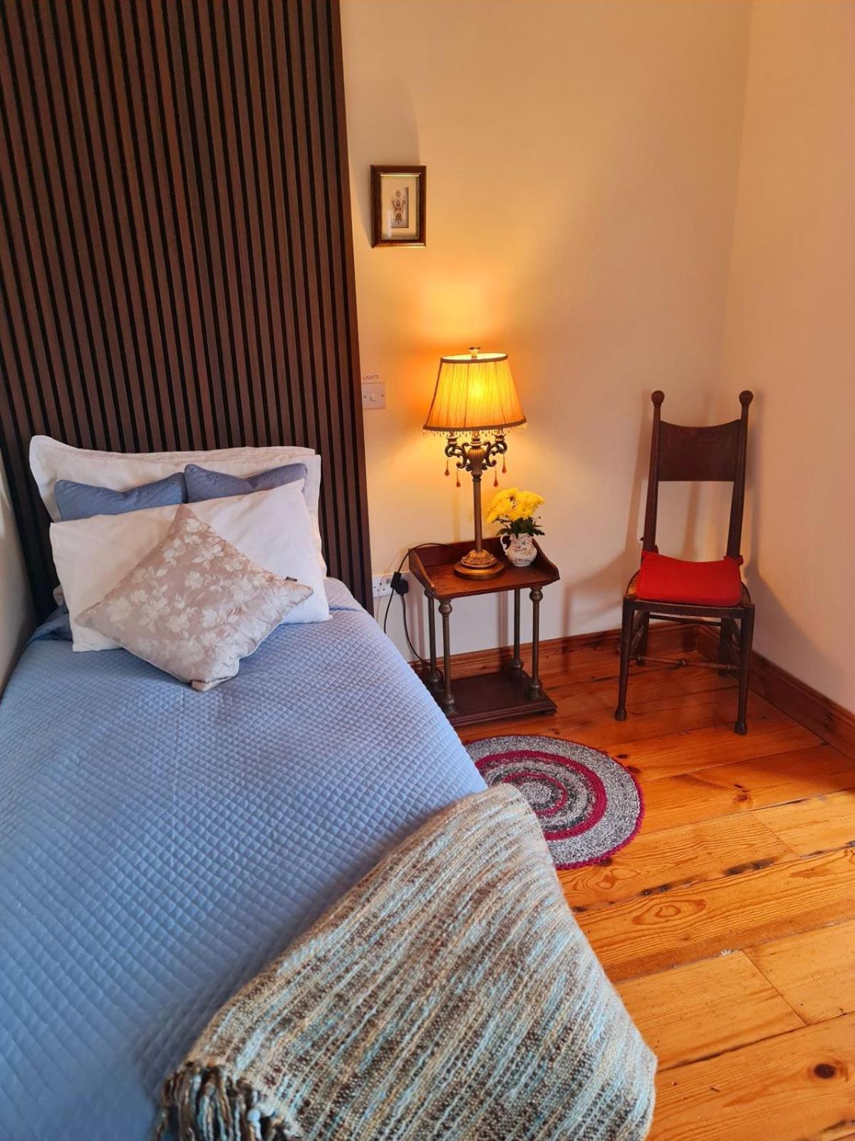 The Garden Gates Guest Accommodation Castlebar Eksteriør billede
